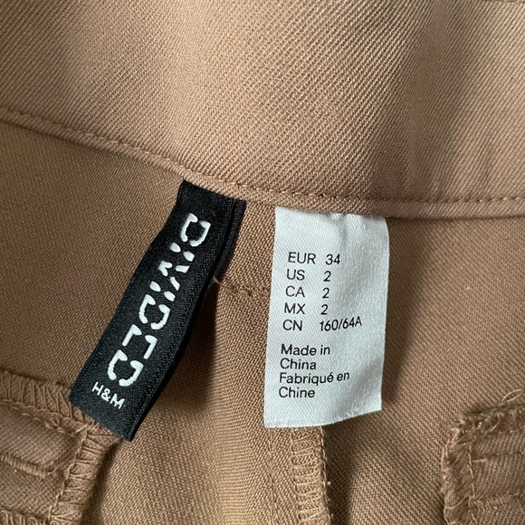 H&M women’s Khaki Chinos - Picture 6 of 7
